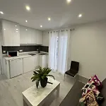 Bi-Apartamento Bonito Y Coqueto Junto Corte Ingles Centro